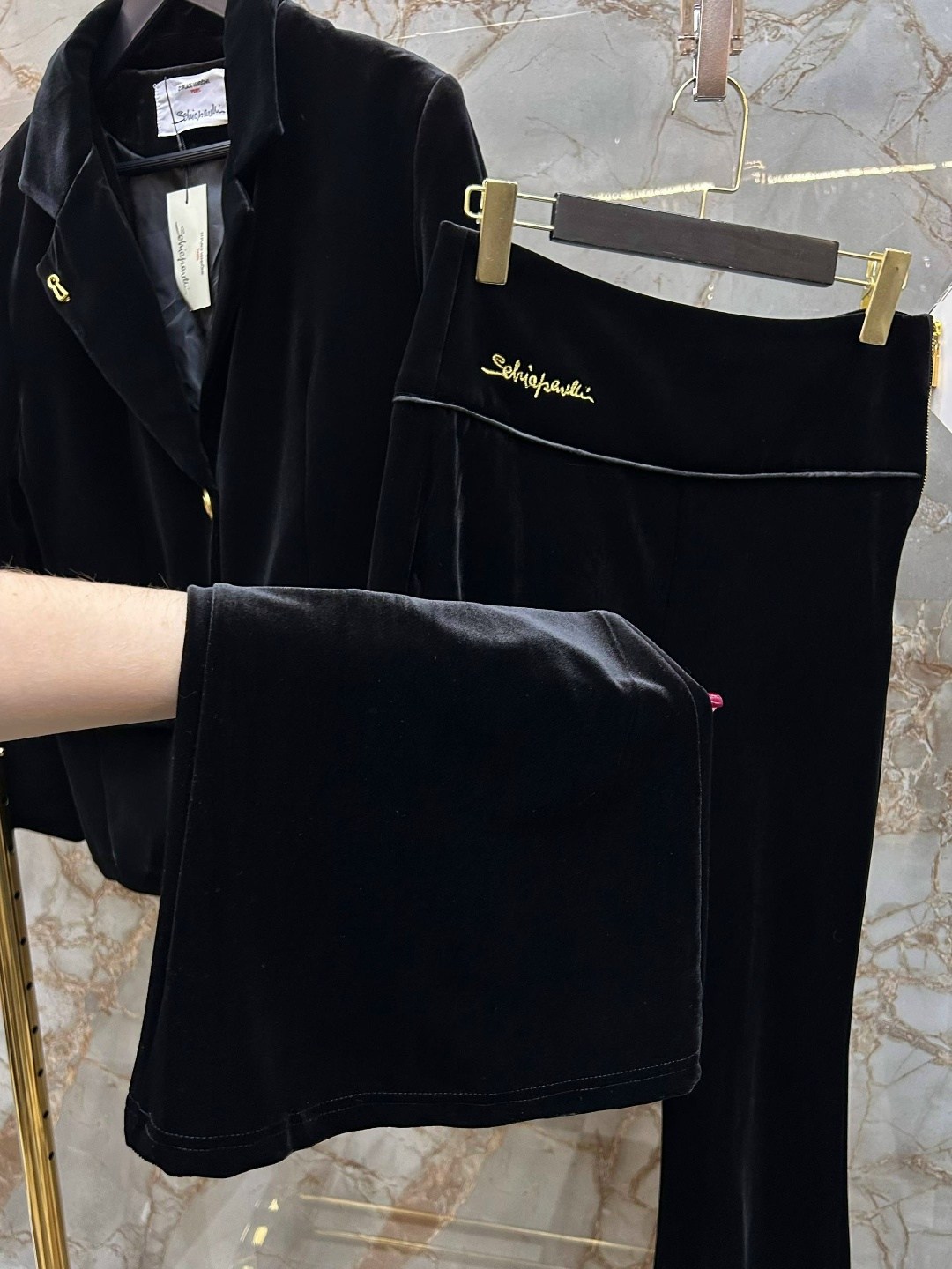 костюм брючный женский бархатный,женский бархатный костюм,пиджак бархатный женский,бархатный костюм,костюм женский