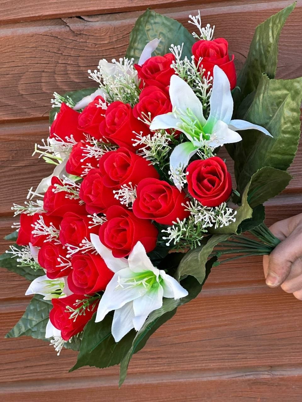 женские цветы,цветок искусственная,букет,лилии с розами,букет лилии