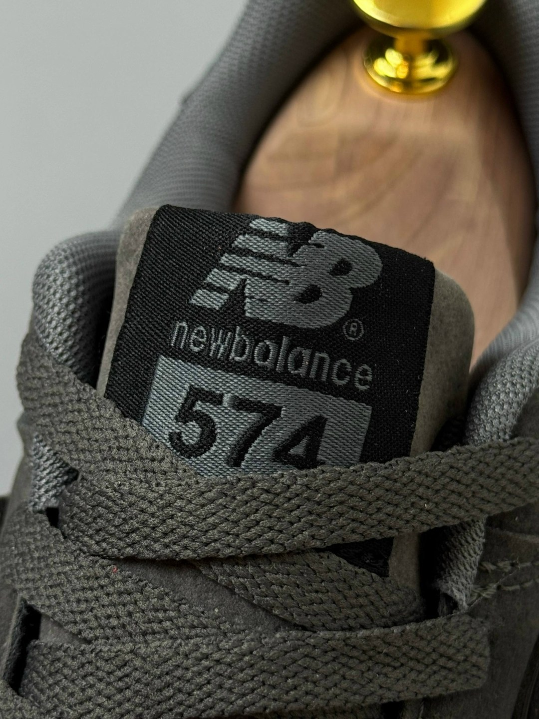 кроссовки мужские new balance 574 серый,кроссовки new balance 574,мужские кроссовки new balance 574,кроссовки new balance 574 цвет серый,574 замшевые кроссовки new balance