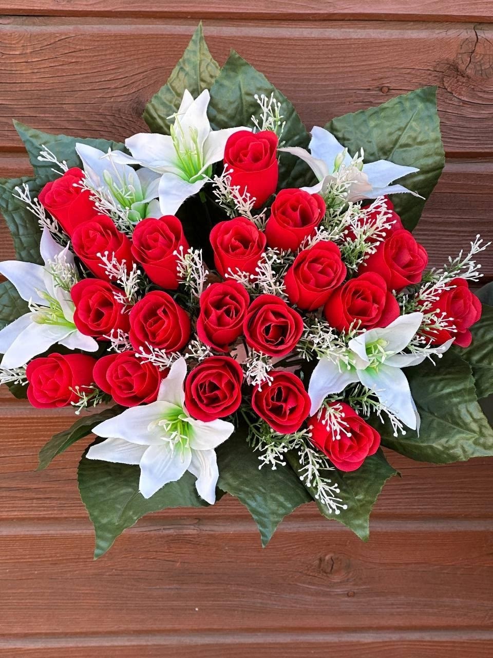 женские цветы,цветок искусственная,букет,лилии с розами,букет лилии