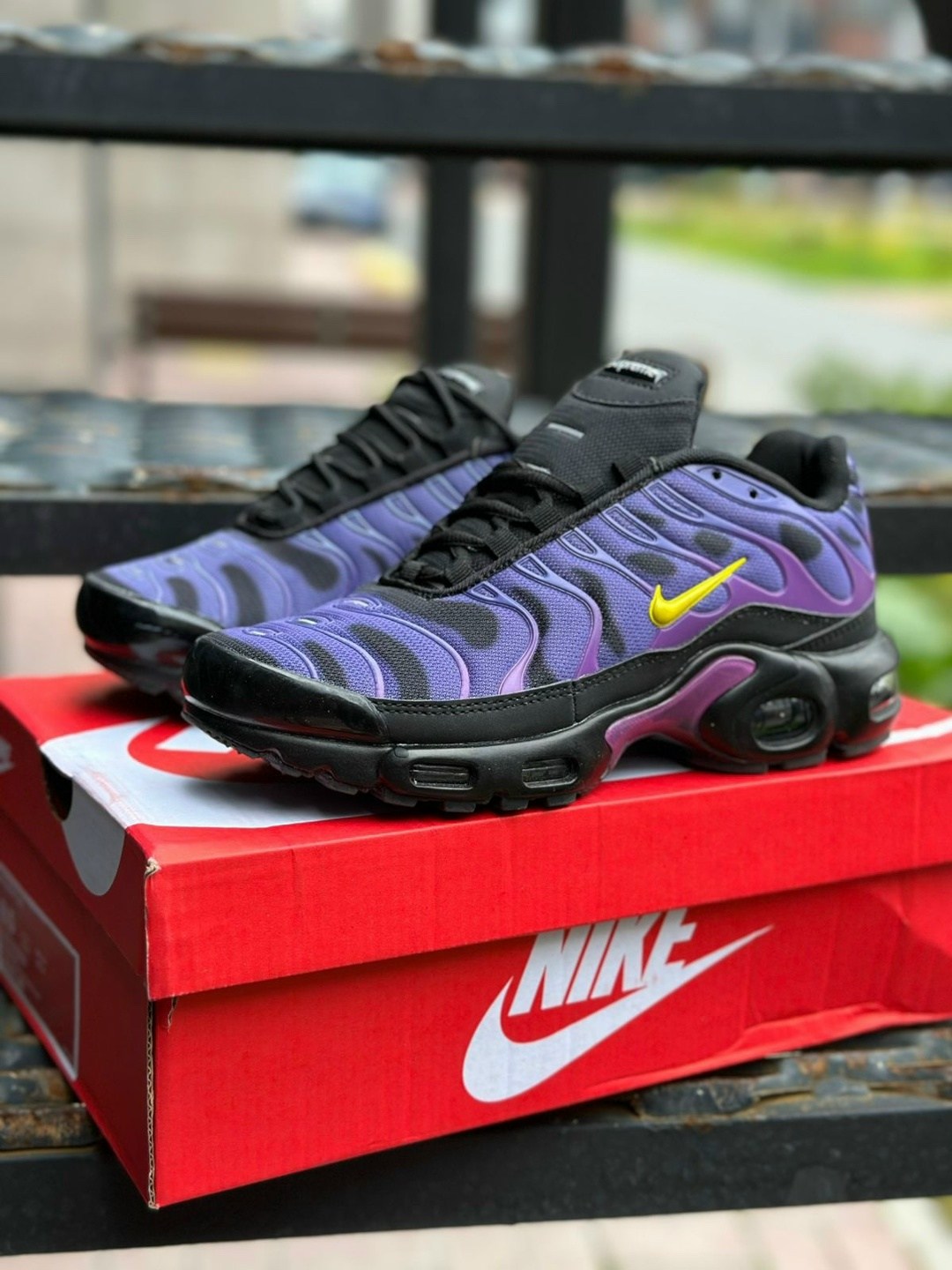 кроссовки nike air max plus tn,мужские кроссовки nike air max tn plus,nike air max tn plus,найк тн плюс фиолетовые,кроссовки