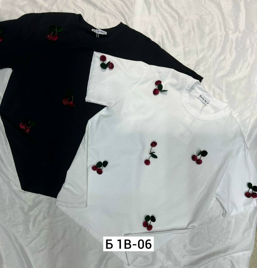 женская футболка,футболка с вышивкой вишенки,футболки с вышивкой,футболка с вишенками,футболки женская оверсайз