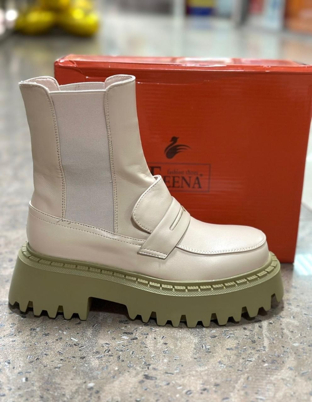 ,женские ботинки, женская,стильные ботинки,обуви