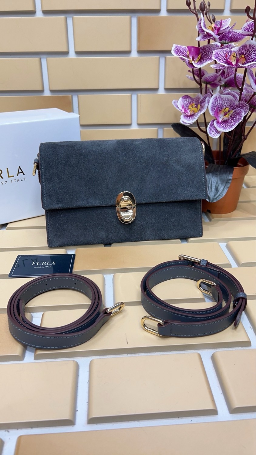 сумка женская furla,сумочки,сумка фурла 1927 бежевая,сумка,замшевая сумка