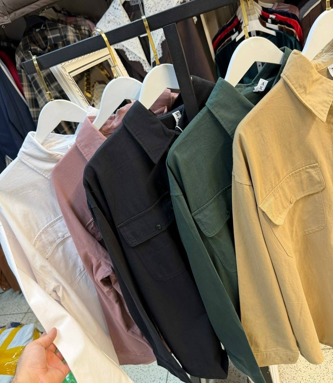 повседневная рубашка,рубашка с карманом,рубашка,бежевая рубашка,рубашка сафари