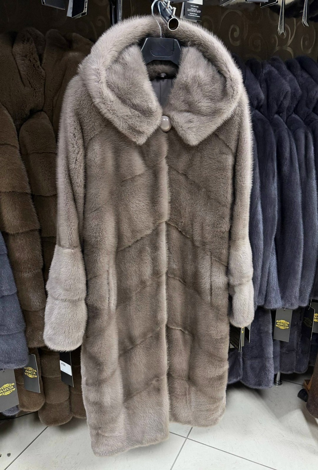 шубка из меха европейской норки с капюшоном цвет "пастель",шубка из меха европейской норки с капюшоном цвет лаванда,шубка из меха европейской норки с капюшоном цвет капучино,шубка из меха европейской