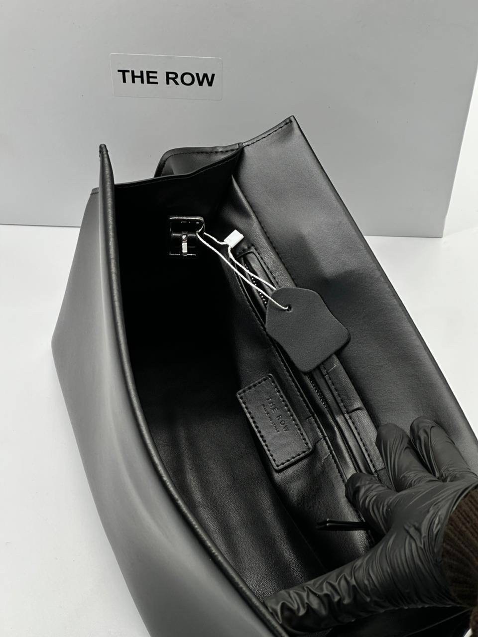 кожаная сумка через плечо the row красный,сумка,кожаная сумка через плечо the row,женская сумка,бордовая сумка