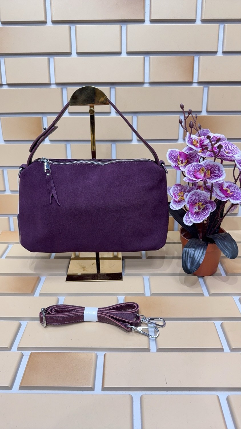 сумка замшевая,сумка хобо небольшая замшевая gu.sa,замшевая сумка женская,женская сумка замшевая черная,сумка женская натуральная замша adel-324/2в отделка иск/кожа