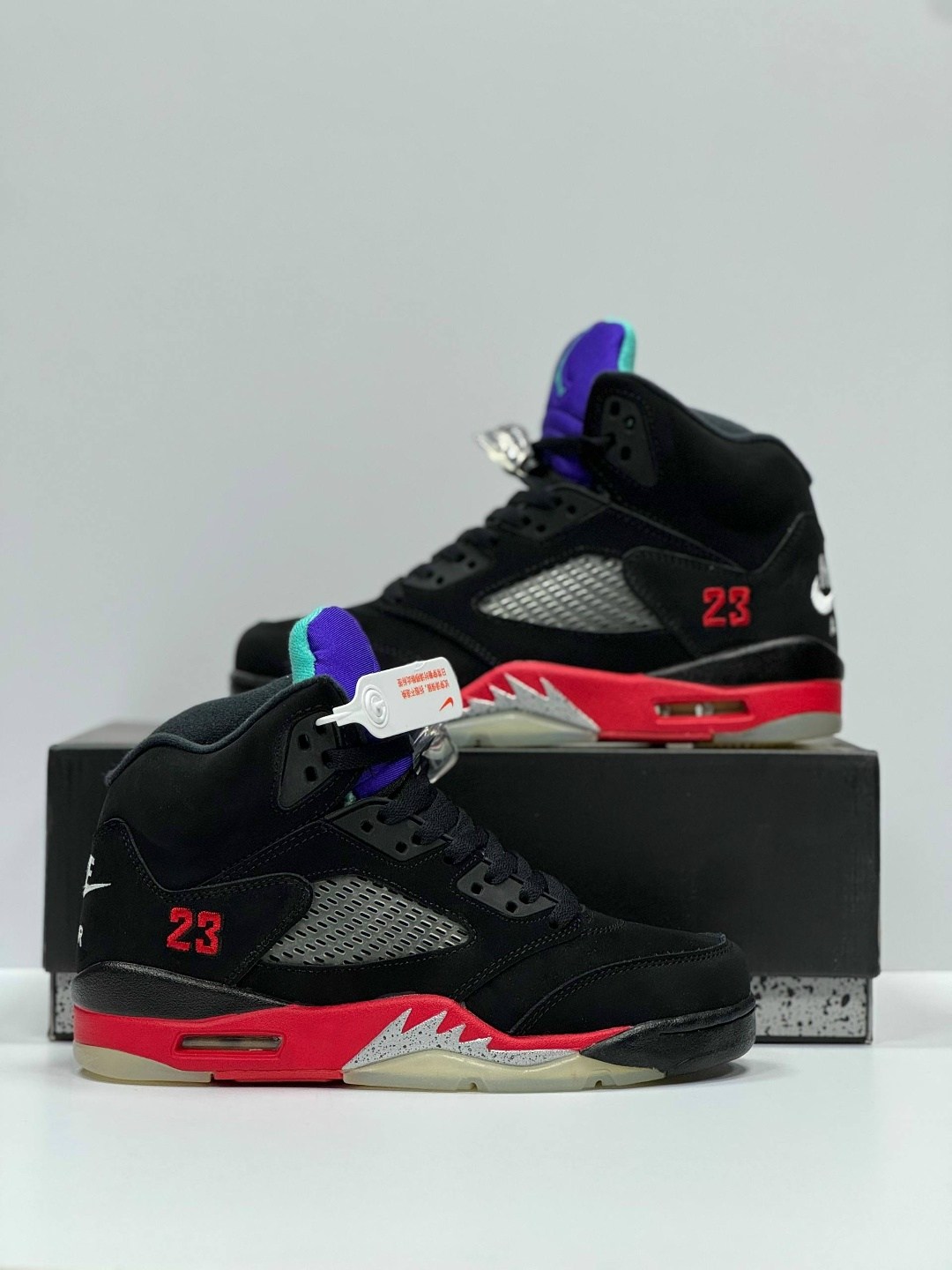 кроссовки air jordan 5 retro gs top 3 черный,nike air jordan 5,air jordan 5,nike air jordan 5 retro,кроссовки air jordan 5 retro