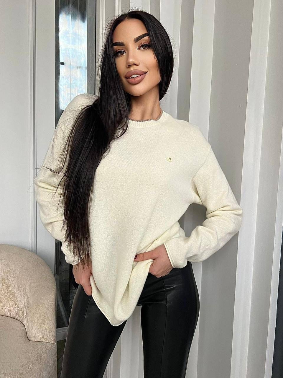 женская кофта,модные образы,кожаные штаны,кожаные леггинсы,кожаные брюки женские