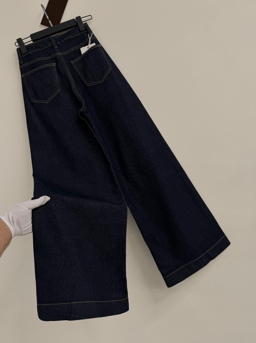 джинсы широкие,женские джинсы широкие,женские джинсы,джинсовые брюки,женские джинсы с широкими штанинами