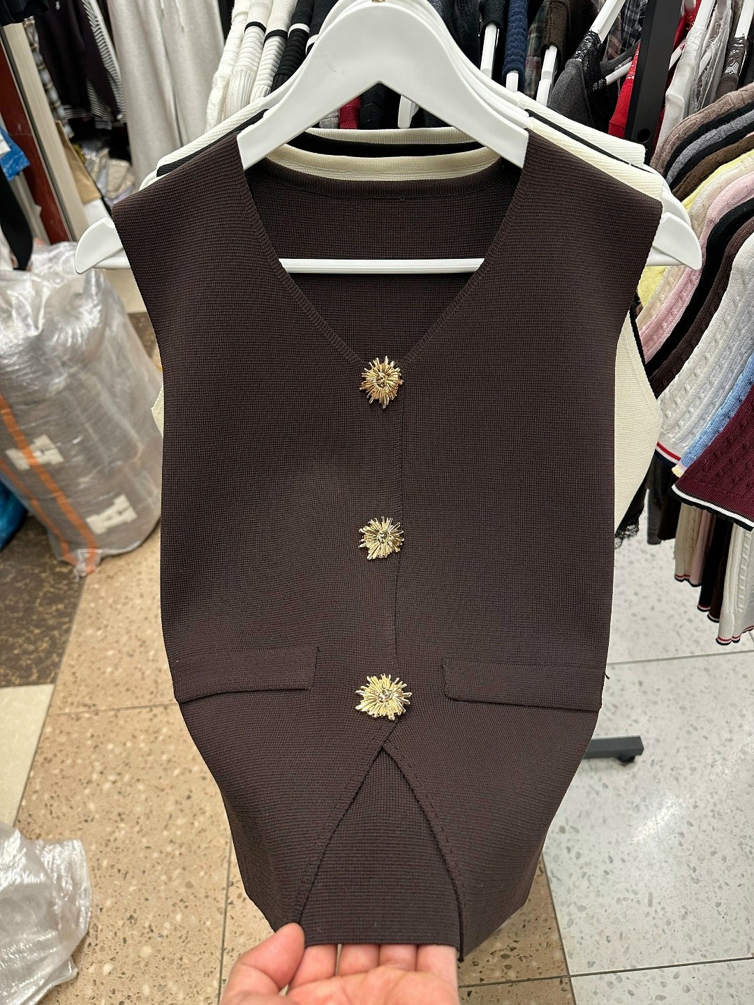 жилетка женская,классический жилет,женский жилет,приталенный жилет,жилет