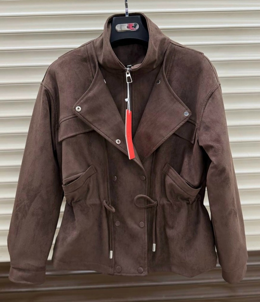 женская замшевая куртка косуха коричневая,замшевая куртка,женская замшевая куртка косуха,куртка замшевая женская,кожаная куртка