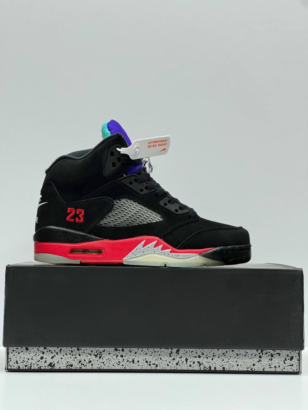 кроссовки air jordan 5 retro gs top 3 черный,nike air jordan 5,air jordan 5,nike air jordan 5 retro,кроссовки air jordan 5 retro