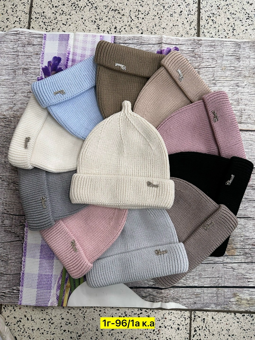 шапка женская,женская вязаная шапка,шапка женская на флисе,шапка для женщин,шапки комплект женская