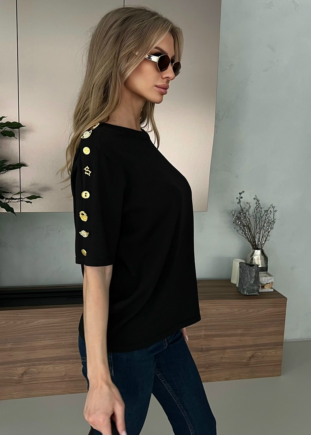 футболки женская,футболка,футболки модные,футболки базовая,черная женская футболка