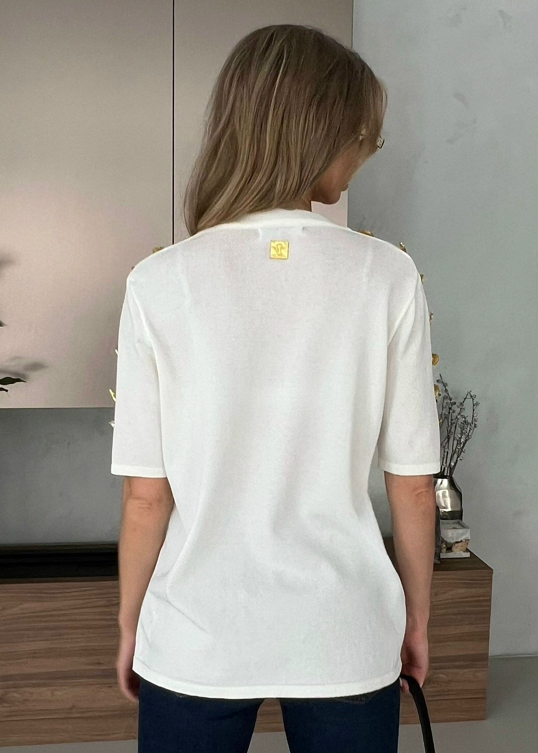 футболки женская,футболка,футболки модные,футболки базовая,черная женская футболка