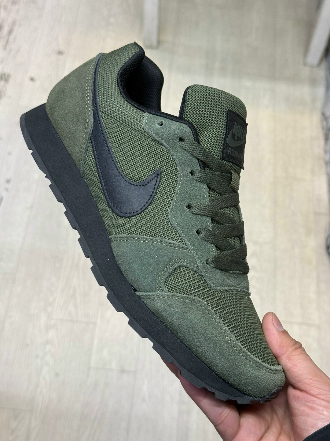 nike md runner 2,кроссовки найк хаки,кроссовки,nike md runner 2 зеленые,кроссовки мужские nike md runner 2