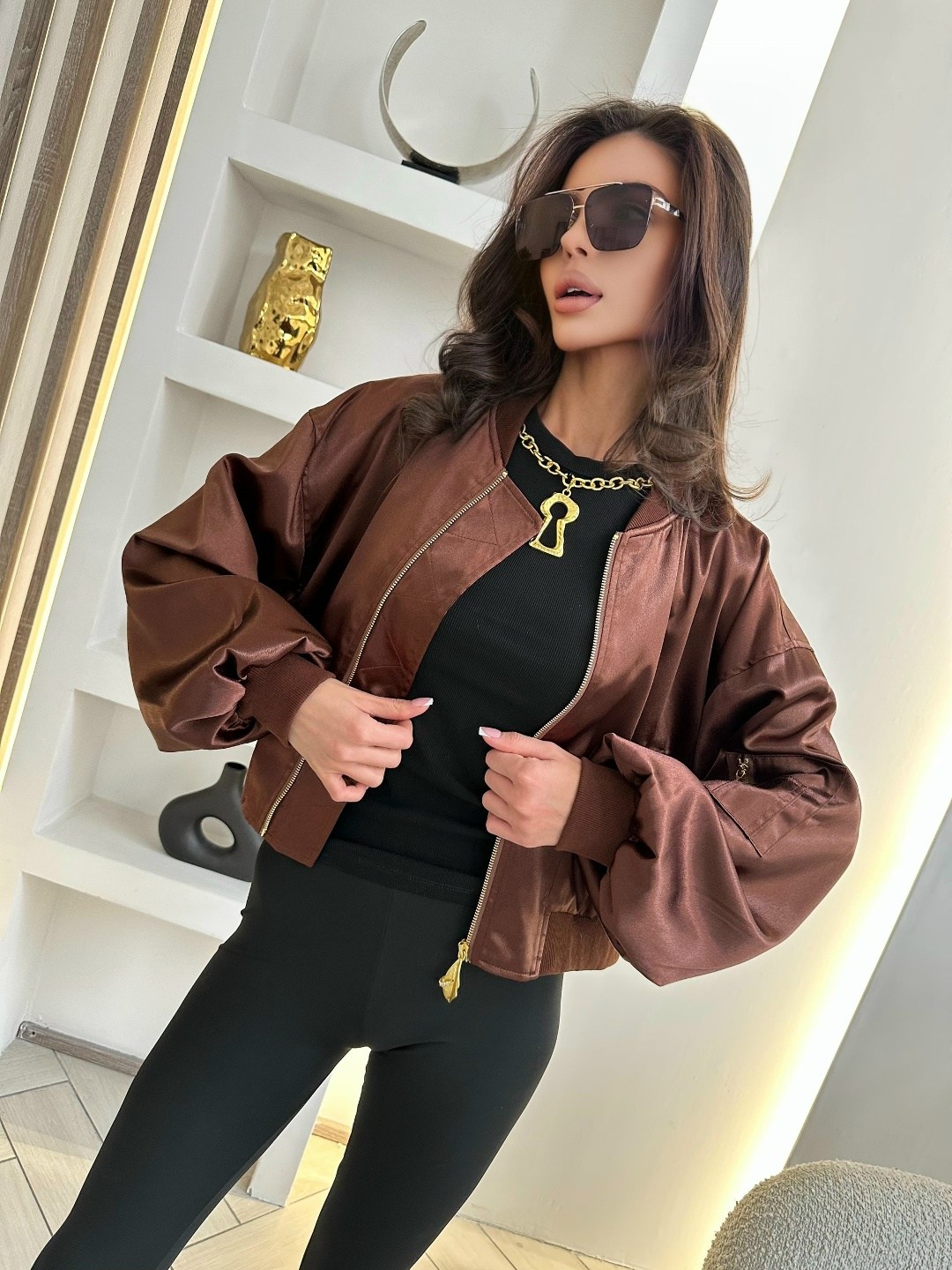 куртка бомбер,женская кожаная куртка,куртки из экокожи,куртка бомбер кожаная,бомбер женская