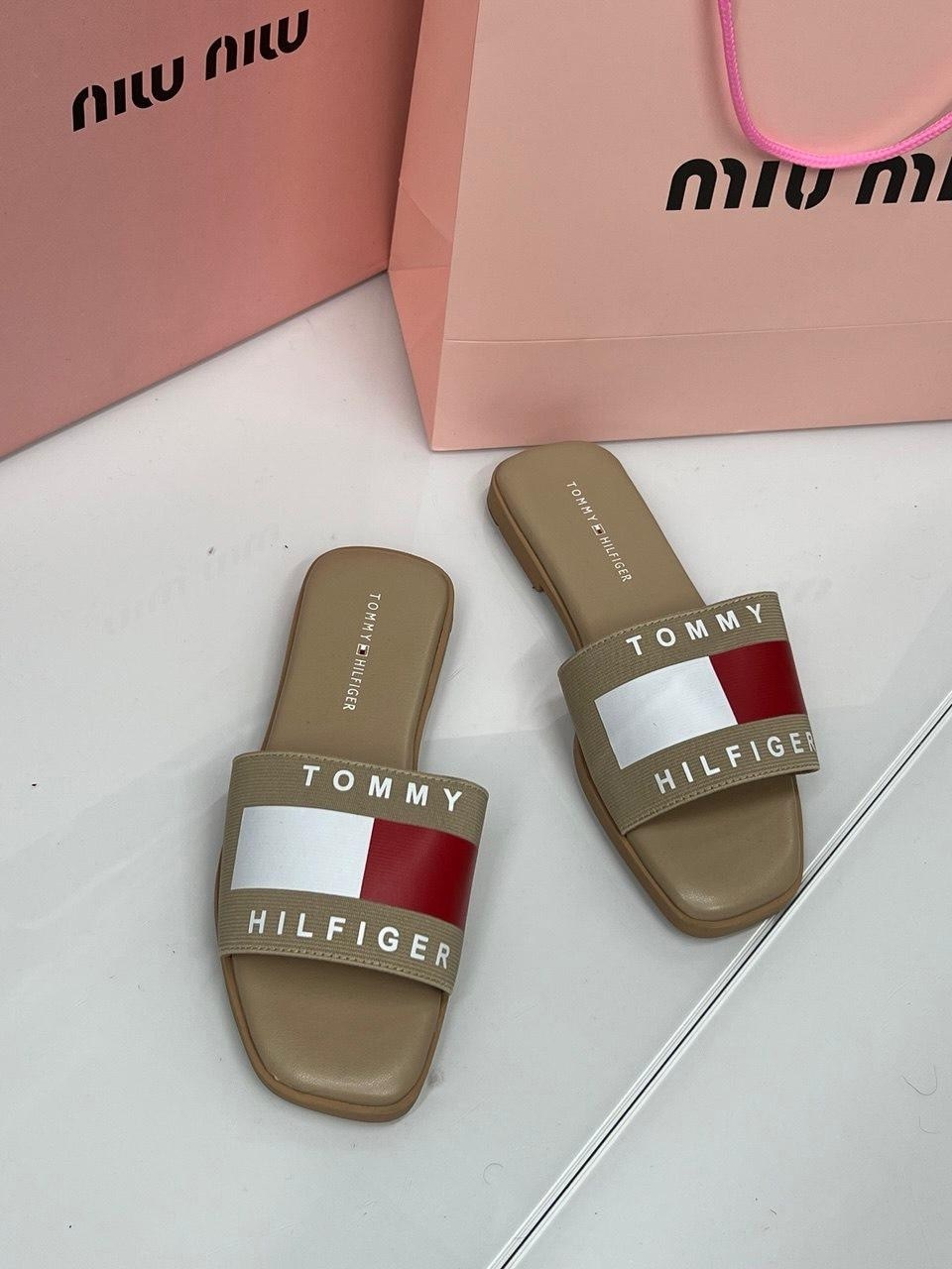 тапочки томми хилфигер,шлепанцы tommy hilfiger,тапки томми хилфигер,сланцы томми хилфигер мужские,тапки томми хилфигер мужские