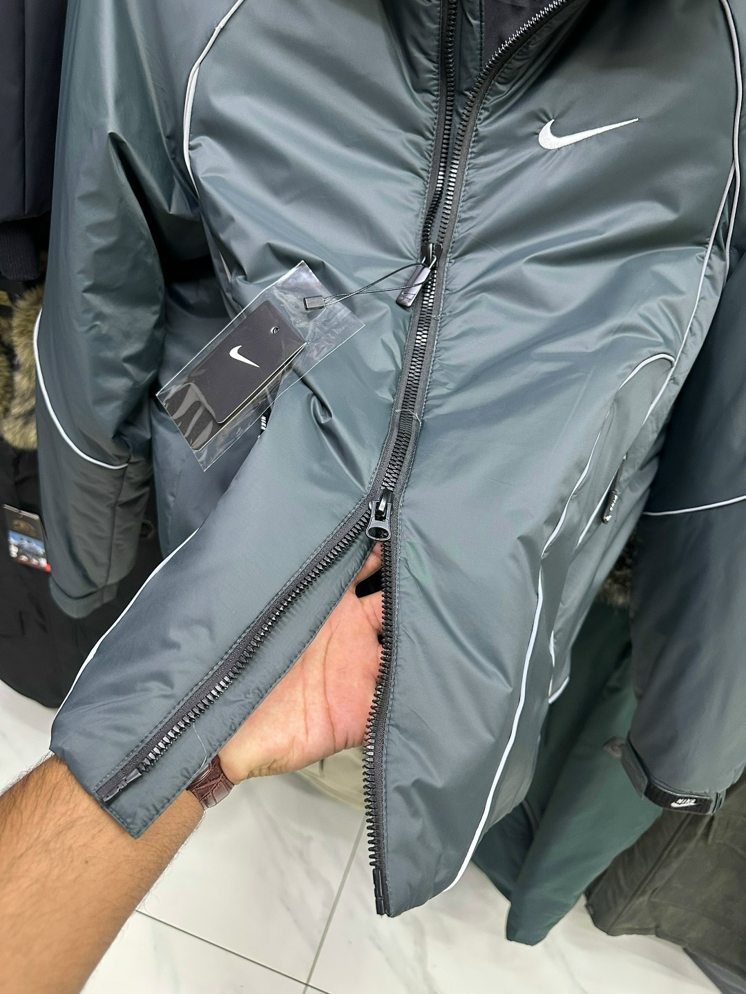 ветровка nike,куртка nike sportswear therma-fit windrunner,ветровка nike x corteiz,мужская куртка nike,куртка nike sportswear therma- fit legacy series