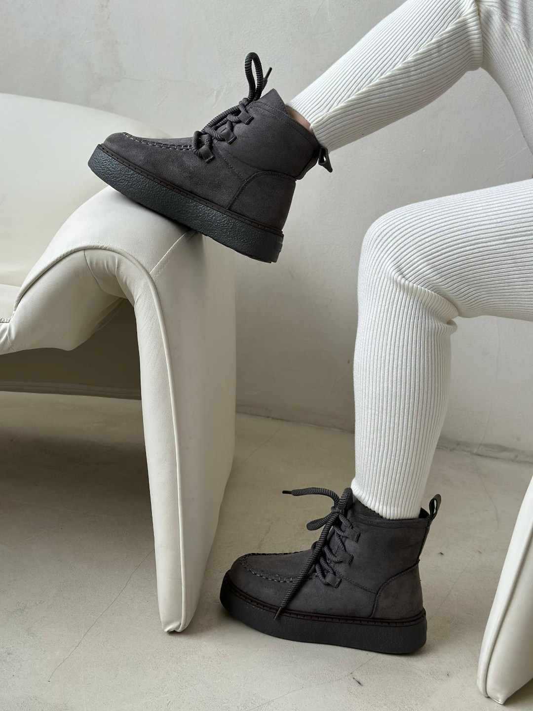 ,ботинки лоро пиано,зимняя ,женская зимняя ,замшевые ботинки