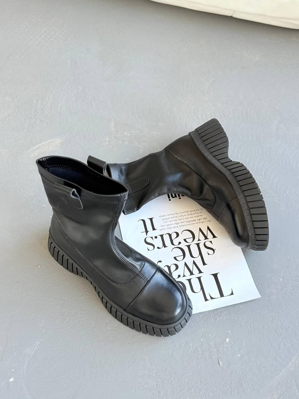 ,женские ботинки,женская ,ботинки на платформе,полусапожки на платформе