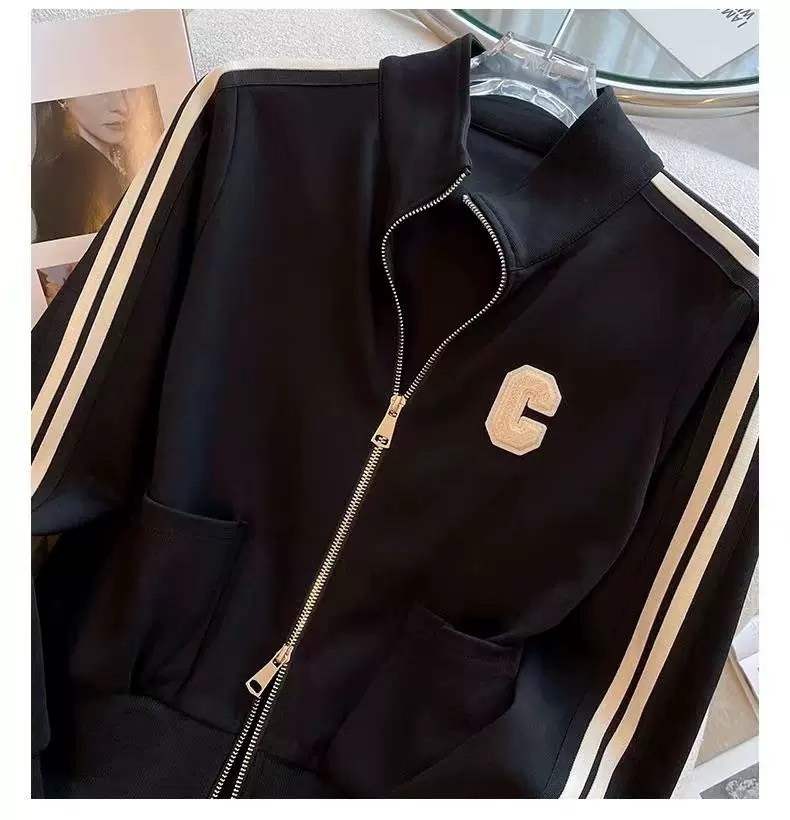 костюм спортивный gucci,костюм спортивный,спортивный костюм celine,спортивный костюм шанель,женские спортивные костюмы