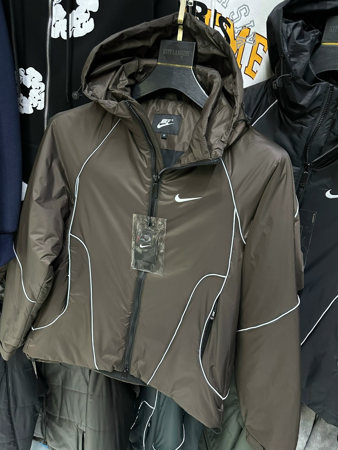 ветровка nike,куртка nike sportswear therma-fit windrunner,ветровка nike x corteiz,мужская куртка nike,куртка nike sportswear therma- fit legacy series