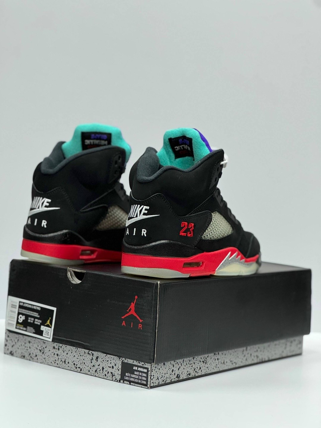кроссовки air jordan 5 retro gs top 3 черный,nike air jordan 5,air jordan 5,nike air jordan 5 retro,кроссовки air jordan 5 retro