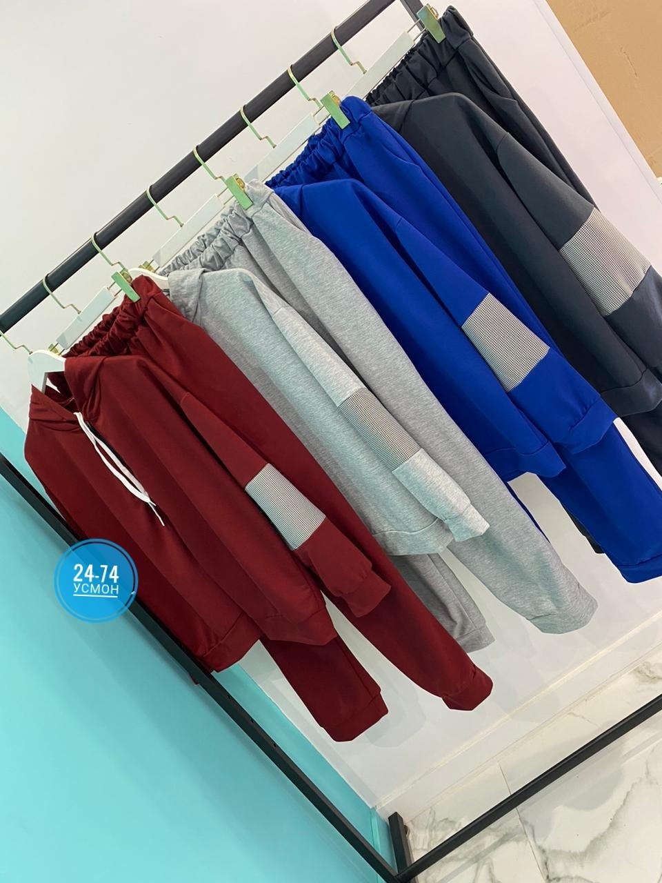 женский спортивный костюм больших размеров,спортивные костюмы женские,cпортивный костюм больших размеров,на полных велюровый спортивный костюм,спортивный костюм