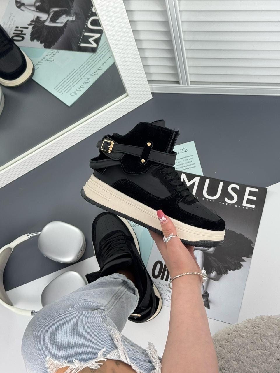 ,кроссовки женскиe,высокие кроссовки,высокие кроссовки женские, женская