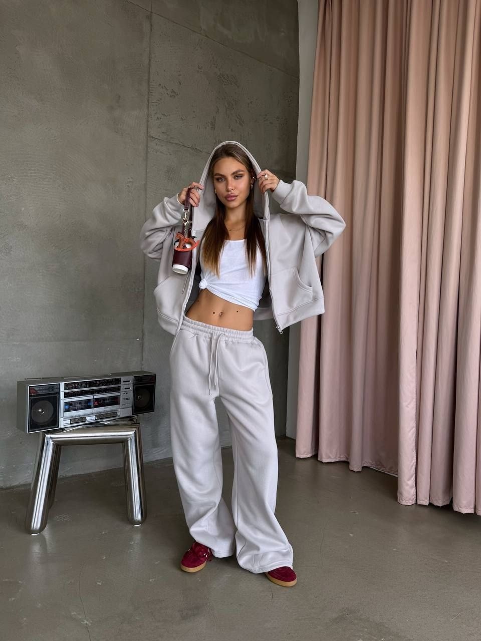 костюм с широкими штанами и кофтой на замке,cпортивный костюм женский на флисе,спортивный костюм,женский костюм с широкими штанами и кофтой на замке,женский спортивный костюм