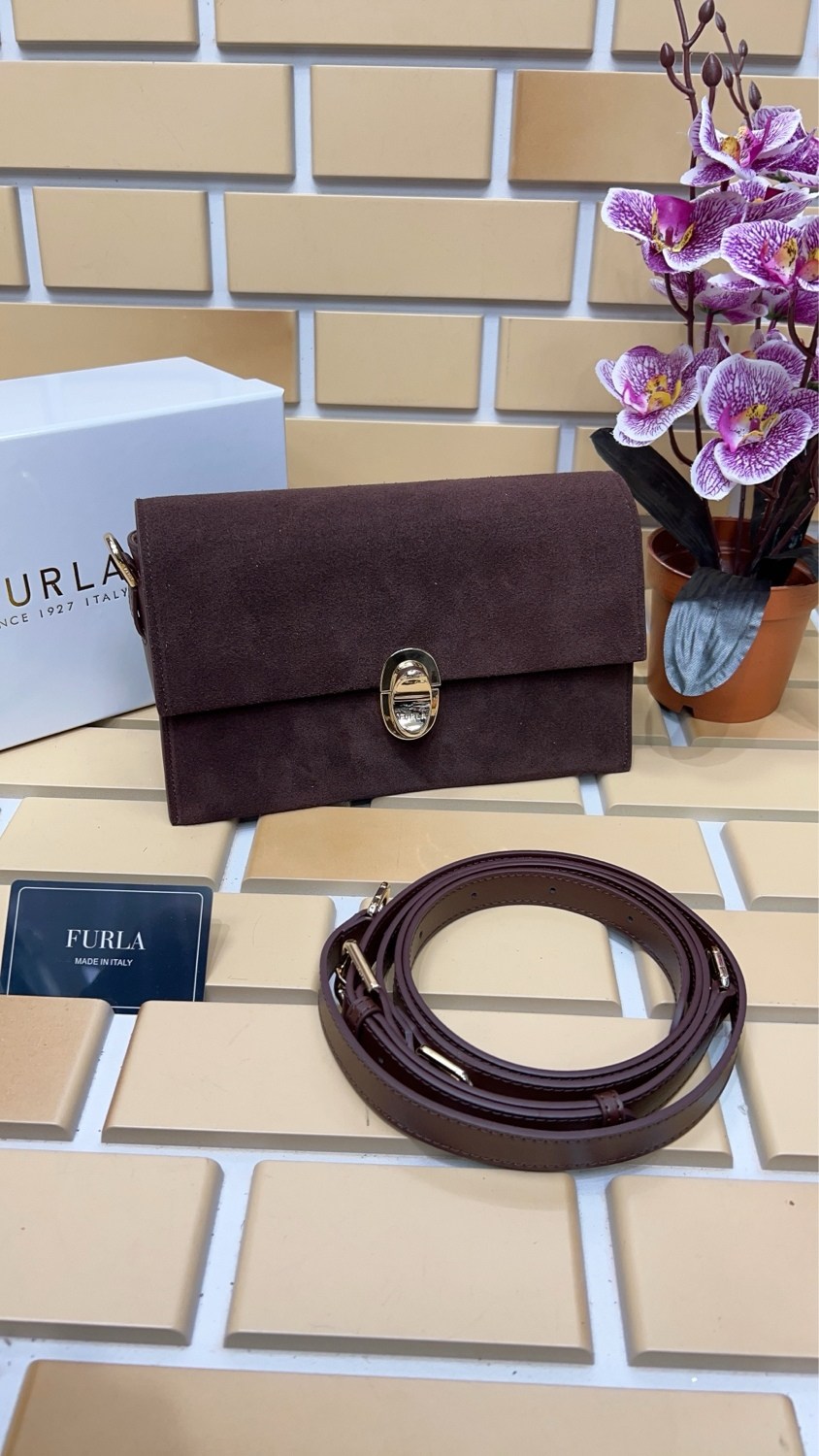 сумка женская furla,сумочки,сумка фурла 1927 бежевая,сумка,замшевая сумка