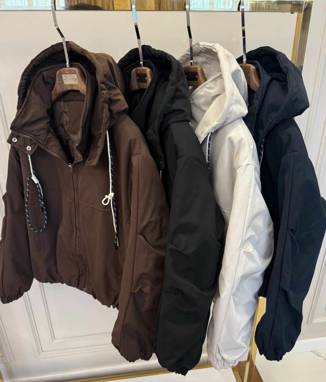 куртка модная,куртка пуховик,женская зимняя куртка,куртка короткая,женская куртка