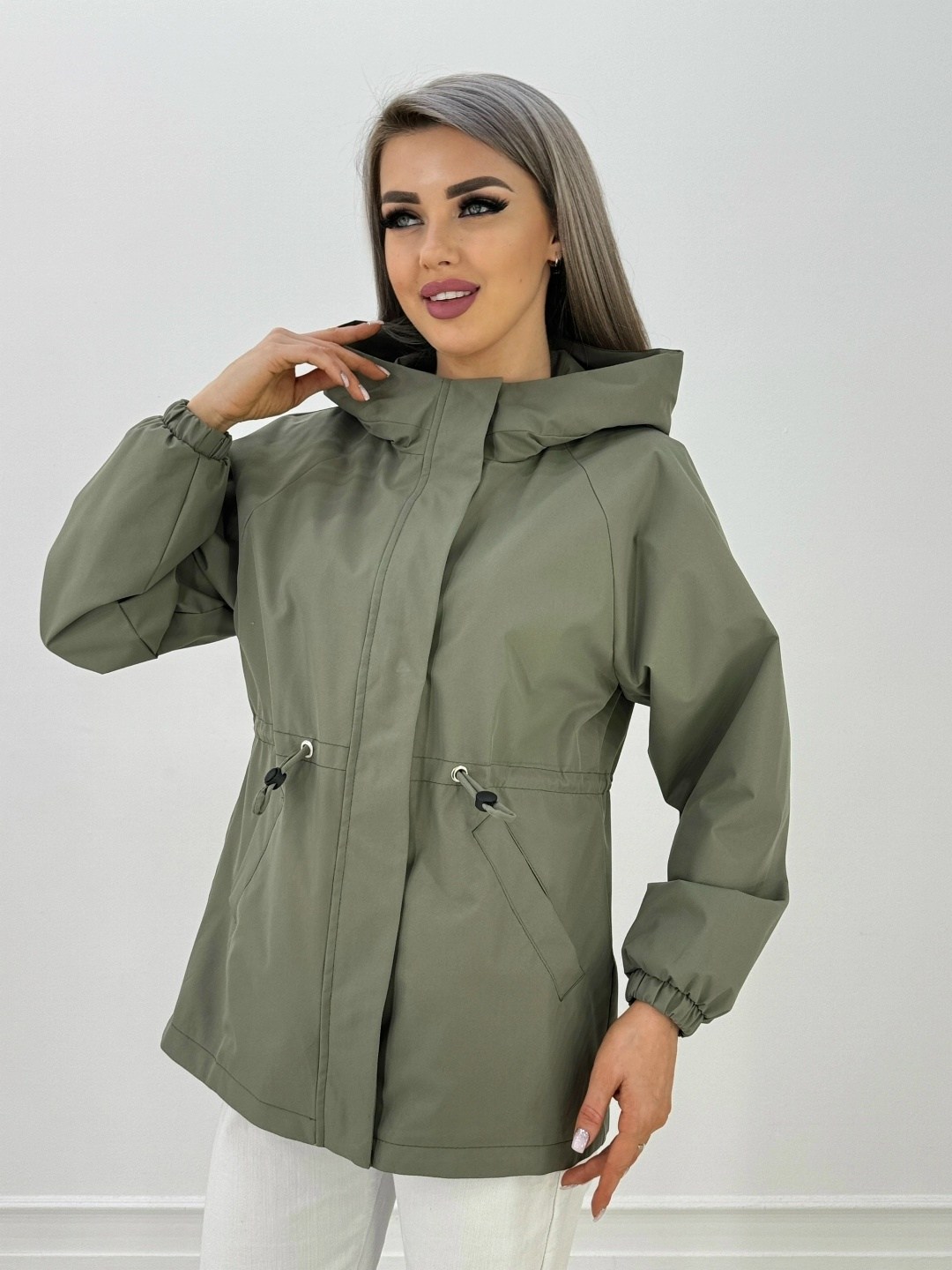 ветровка удлиненная с капюшоном,ветровка с капюшоном оверсайз,ветровка женская,демисезонная куртка,ветровка женская оверсайз
