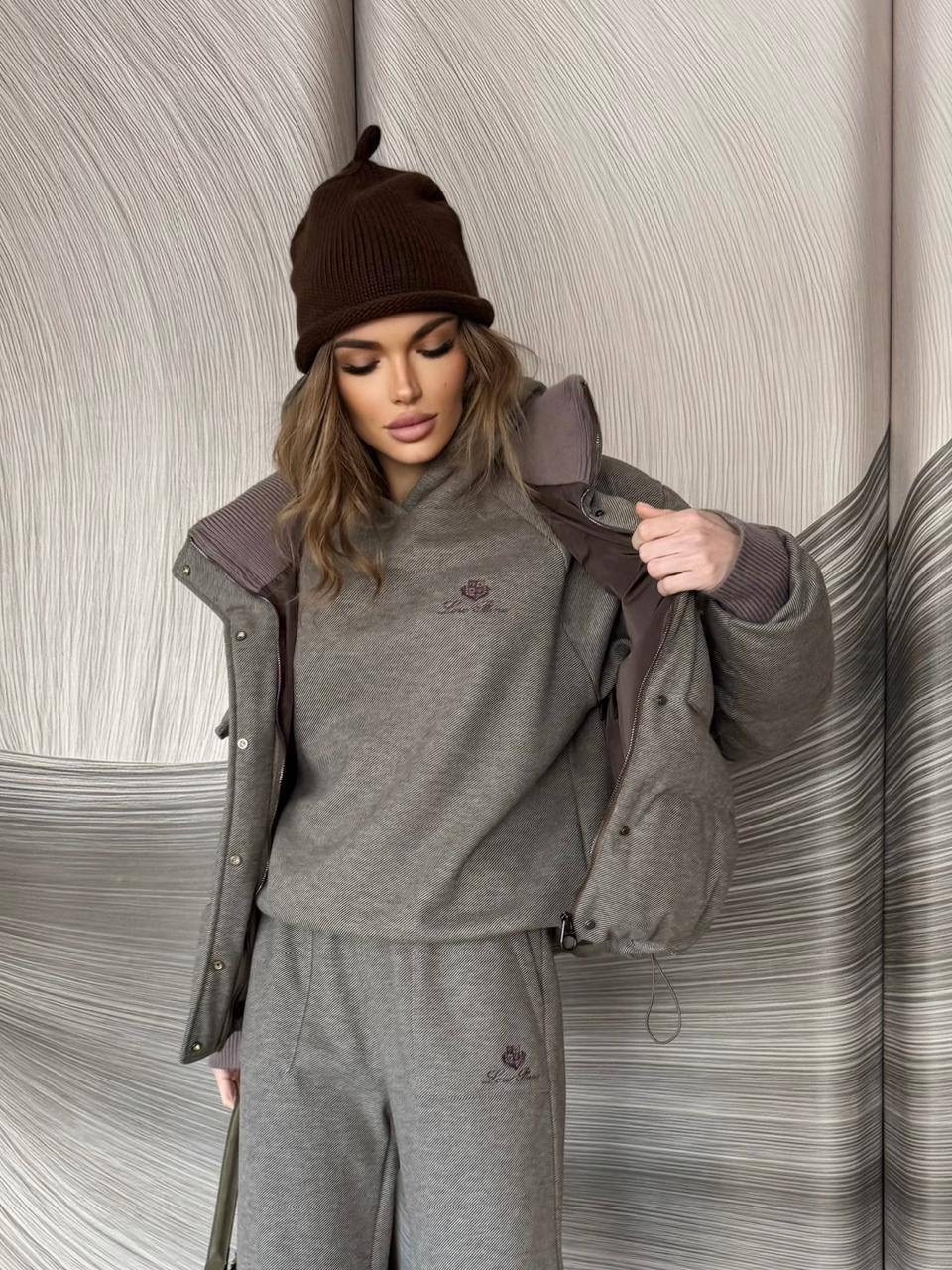 женские пуховики,куртка,женская куртка,костюм тройка с курткой,женский костюм тройка