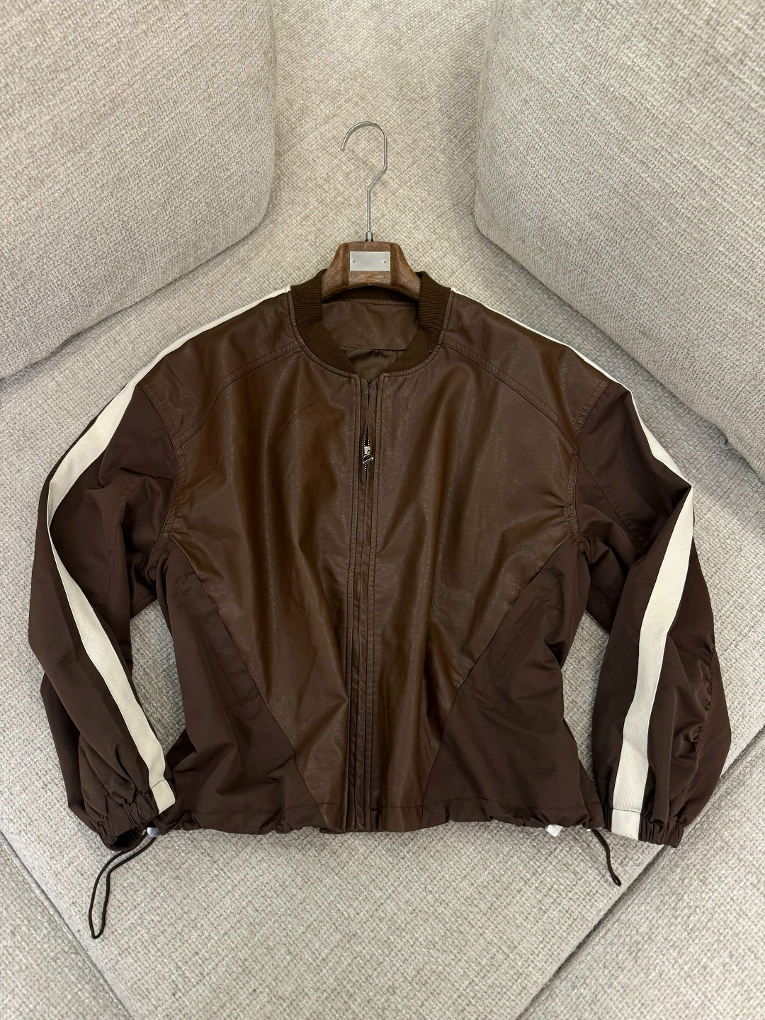 повседневная куртка,куртка бомбер,куртка модная,куртка,мужская куртка бомбер