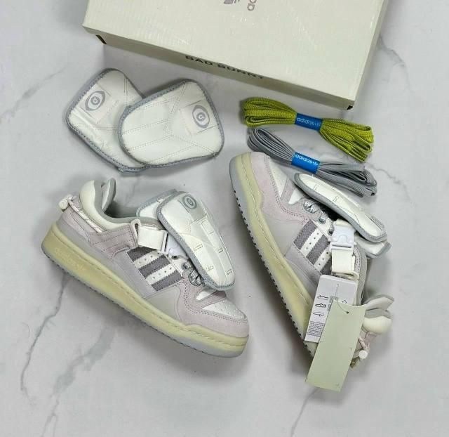 кроссовки adidas,,женские кроссовки adidas,оригинальные кроссовки adidas,кроссовки адидас