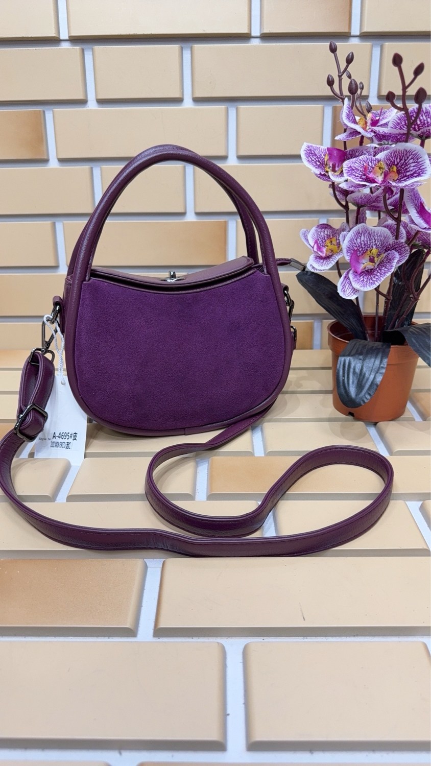 замшевая сумка,сумка,женская замшевая сумка,сумка женская,сумка женская натуральная замша azaro