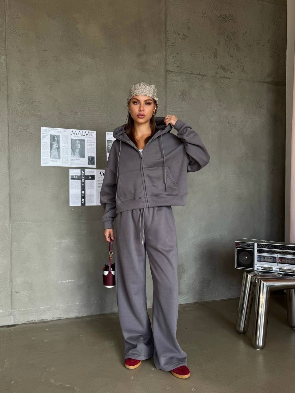 костюм с широкими штанами и кофтой на замке,cпортивный костюм женский на флисе,спортивный костюм,женский костюм с широкими штанами и кофтой на замке,женский спортивный костюм