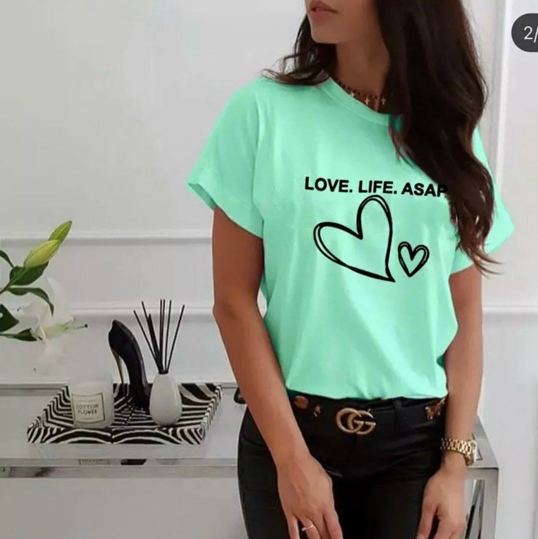 футболки женская,футболка женская 2502 "надпись love" белая,женская футболка белая,футболки женские с принтом,футболка женская 1501 "love" белая