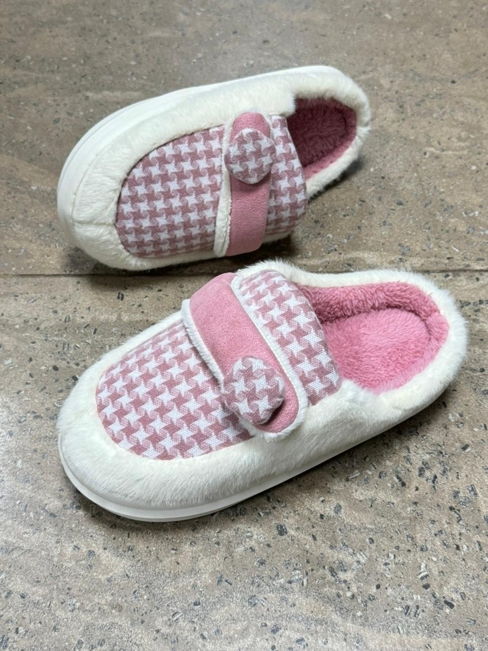 домашние тапочки,теплые тапочки,теплые домашние тапочки,женские домашние тапочки,тапочки модные