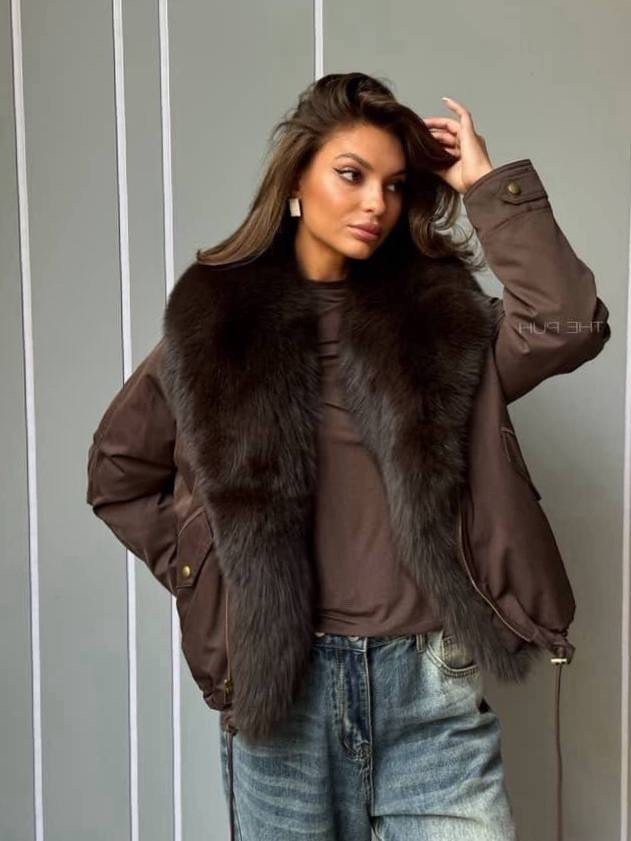 пуховики с мехом,женский пуховик с натуральным мехом max mara premium,пуховики куртки парки,пуховик с натуральным мехом,женский чёрный пуховик с мехом max mara