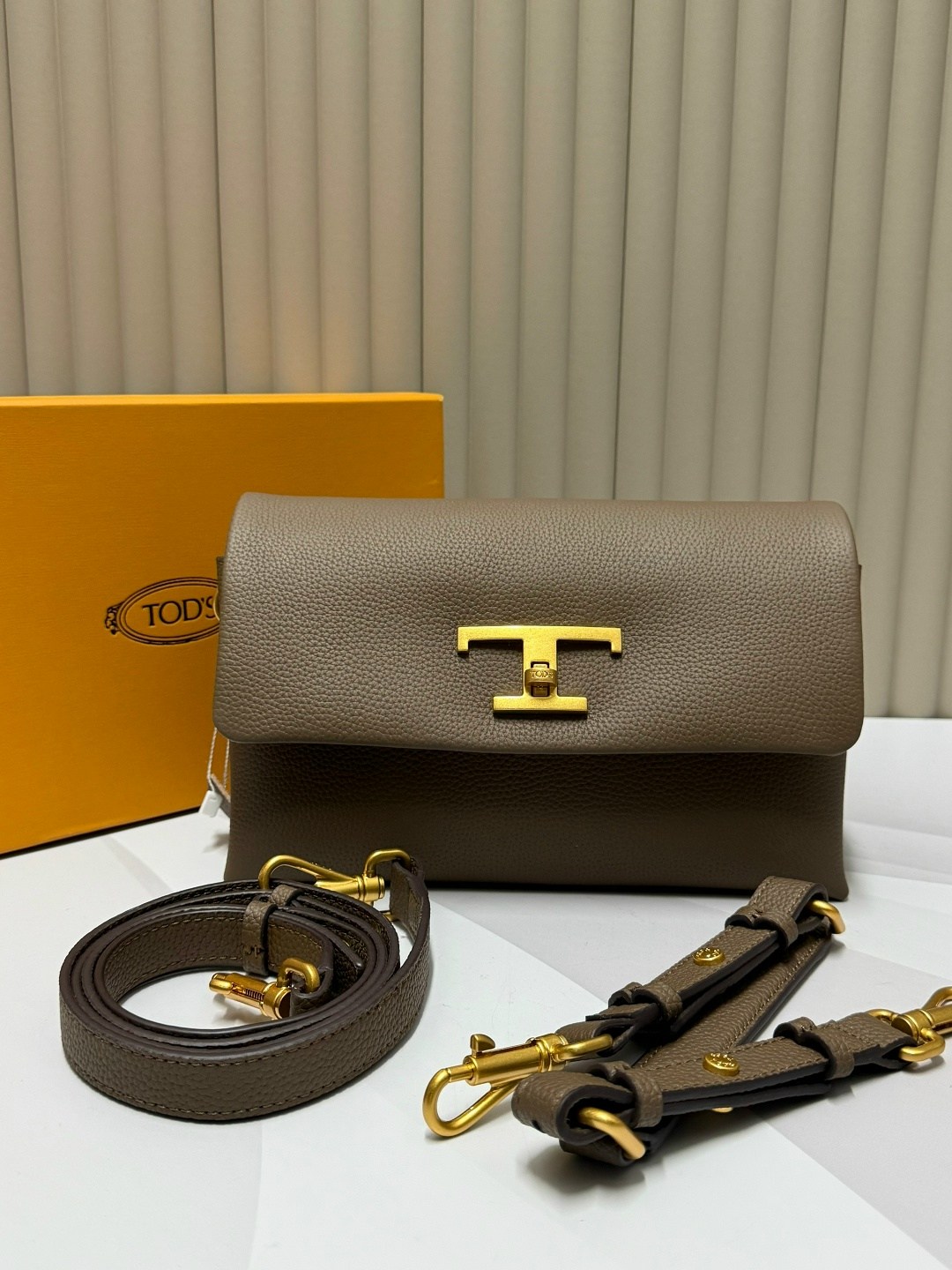 сумка,женская сумка,сумка женская брендовая,брендовые сумки через плечо,сумка tods