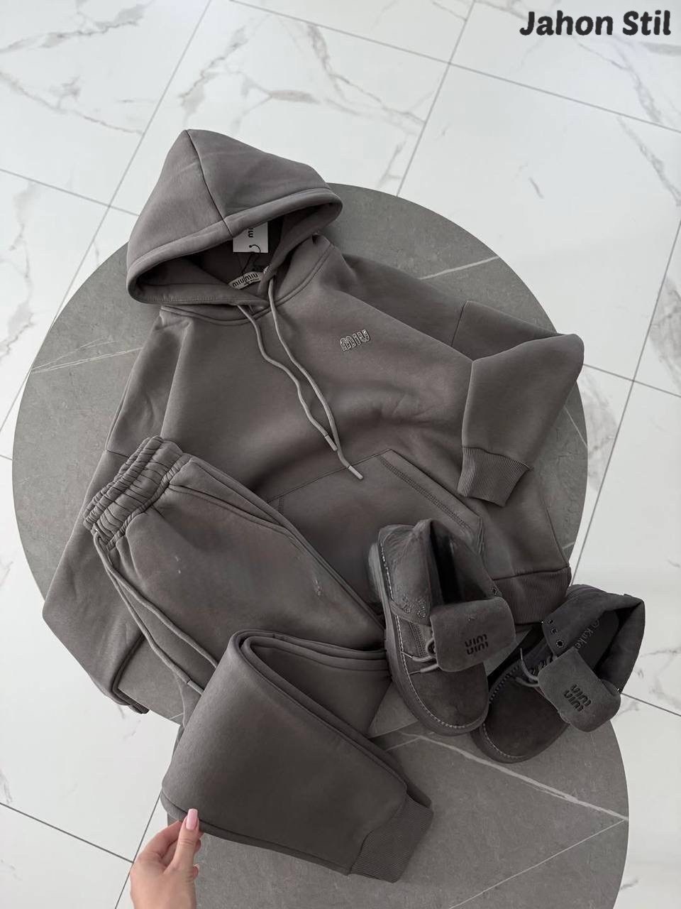 костюм на флисе,женский костюм на флисе,костюм тёплый на флисе,женские спортивные костюмы на флисе,костюм спортивный на флисе