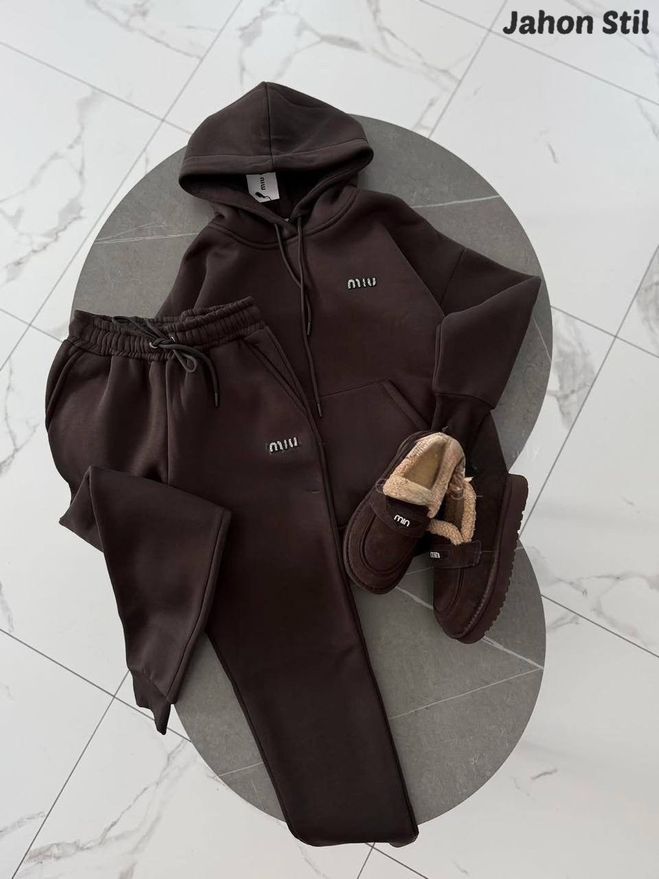 костюм на флисе,женский костюм на флисе,костюм тёплый на флисе,женские спортивные костюмы на флисе,костюм спортивный на флисе