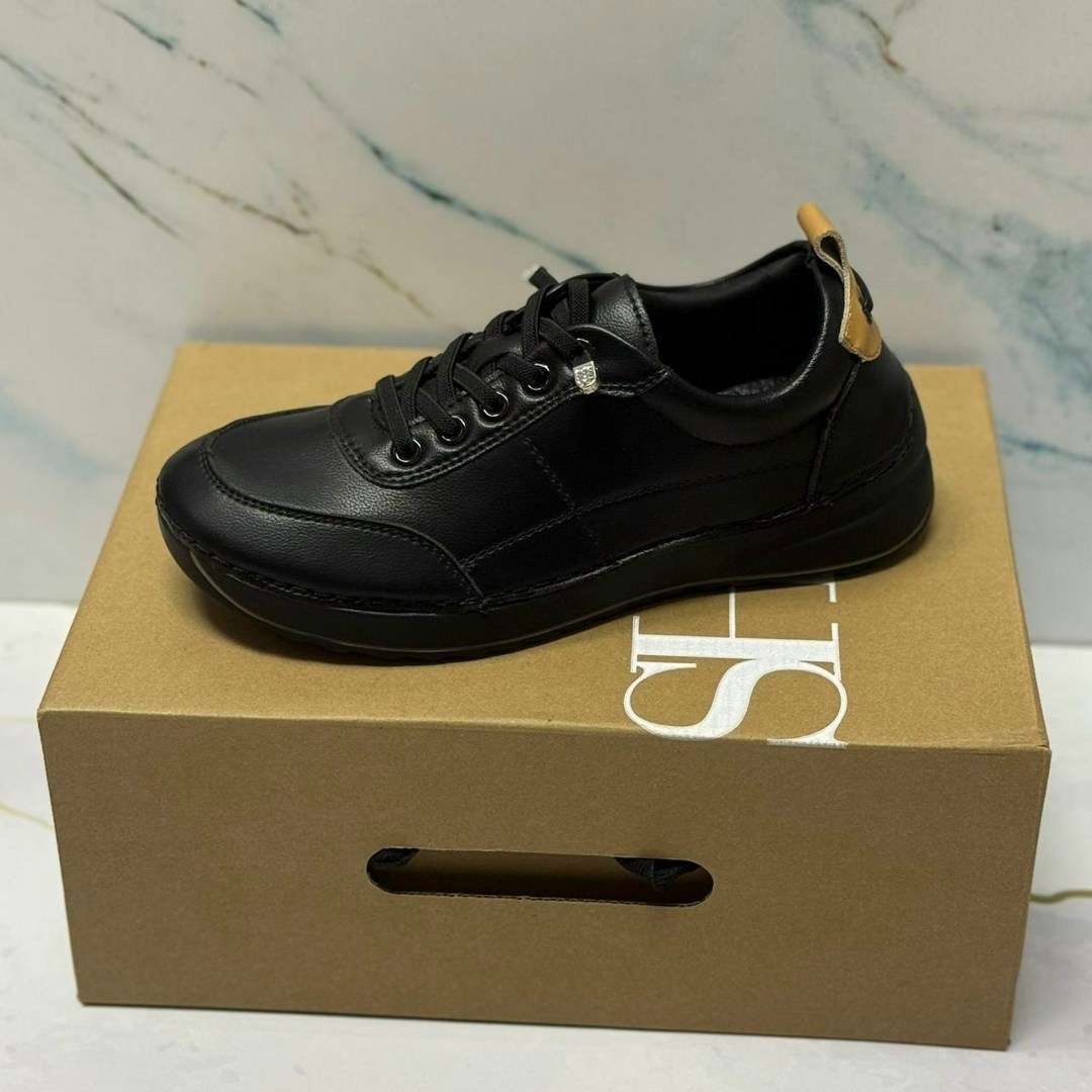 ,обуви,кроссовки женскиe,женская ,повседневная