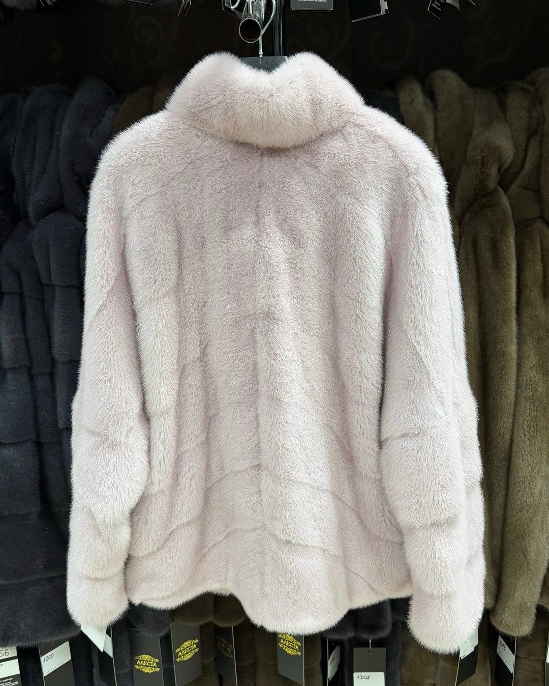 норковая шуба,короткая норковая шуба,женская норковая шуба,шуба,светлая норковая шуба