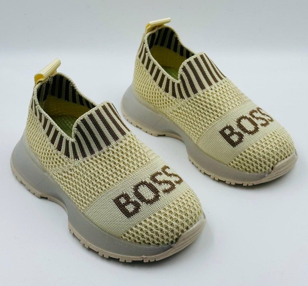 ,кроссовки fendi,слипоны meitesi,кроссовки фенди,кроссовки fendi женские